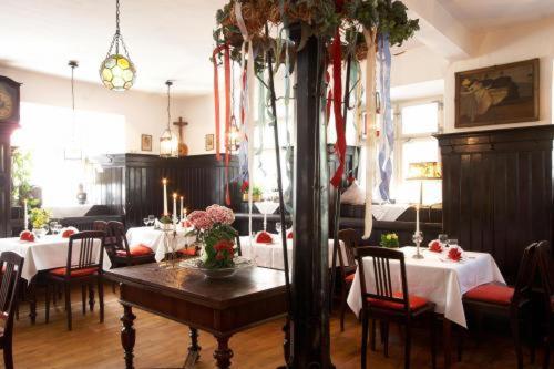 Hotel Weisses Ross Dinkelsbuehl Ngoại thất bức ảnh